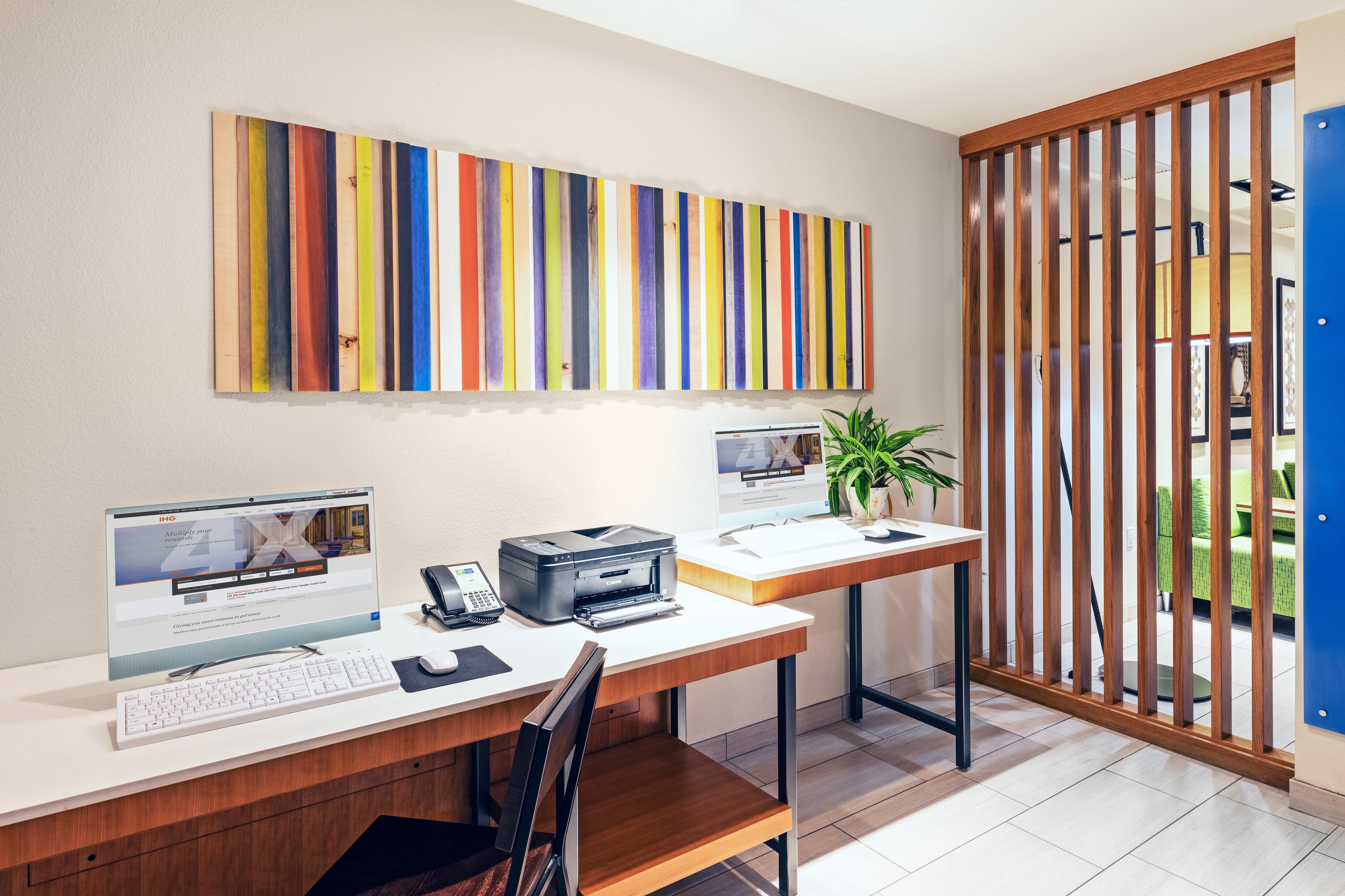 Holiday Inn Express & Suites Ozona By Ihg Екстериор снимка